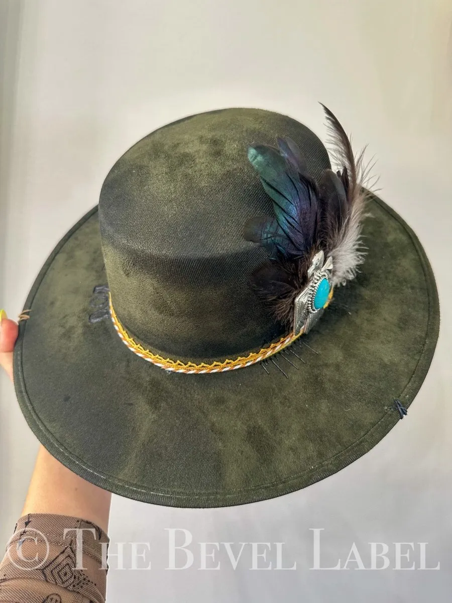 Emerald Queens Thunderbird Wide Brim Rancher