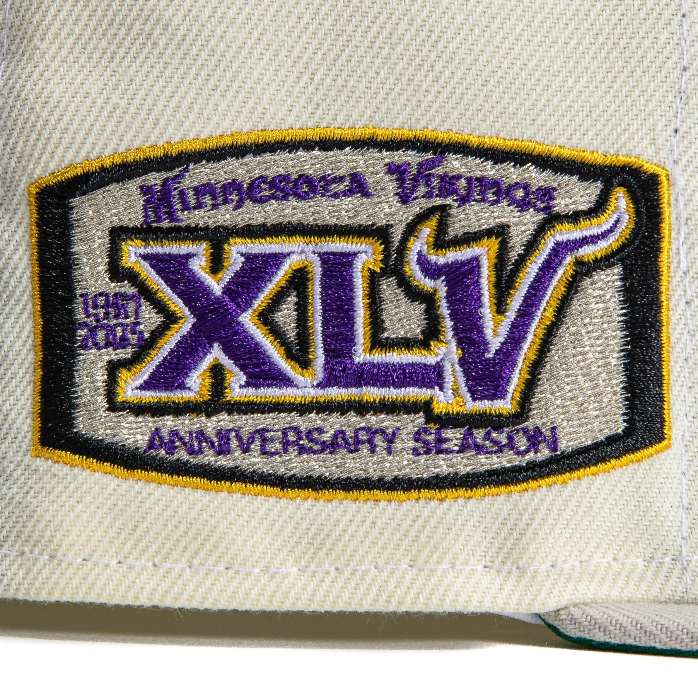 New Era  Chrome Minnesota Vikings 45th Anniversary 59FIFTY Fitted Hat