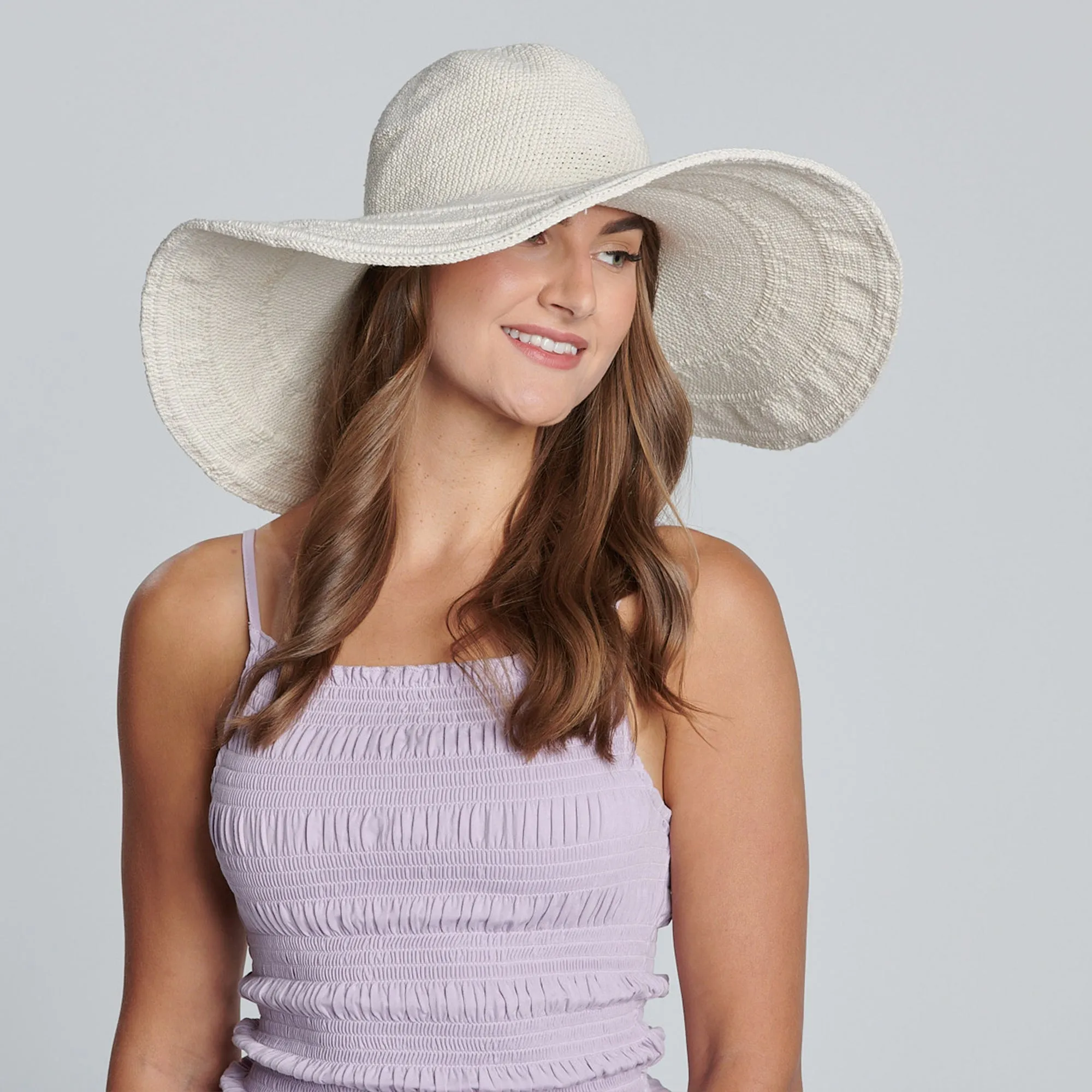 Women's Oversized Brim Crochet Sun Hat